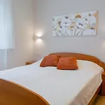 Mala Appartement Rab Town