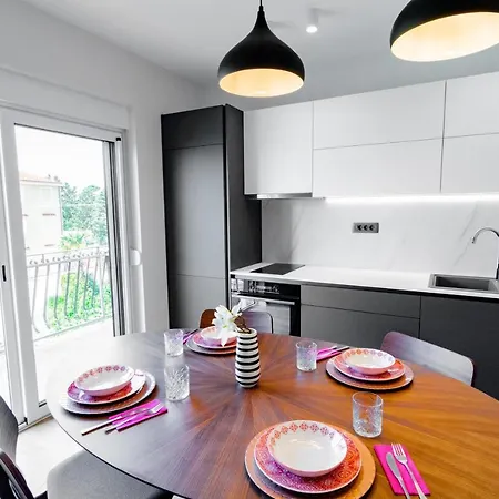 Mala Apartment *