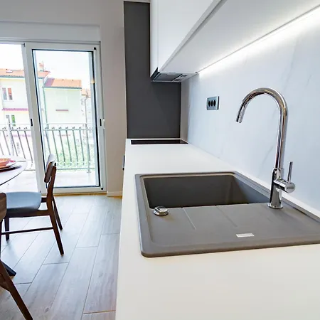 Mala Apartamento Rab Town