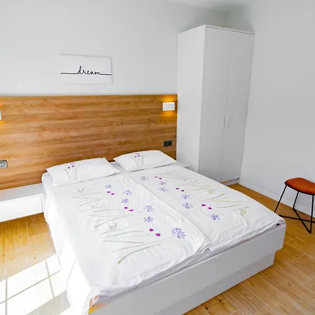 Appartement Mala Rab Town