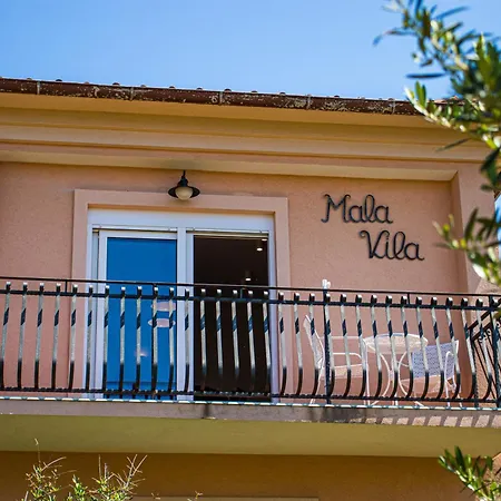 Mala *