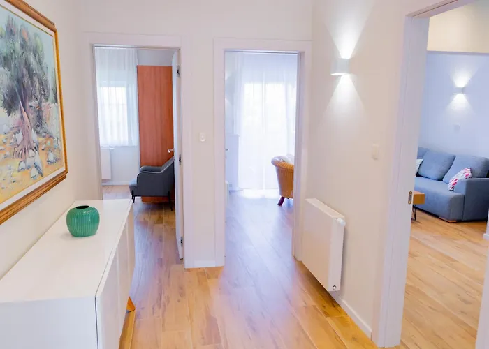 Mala Apartament Rab Town