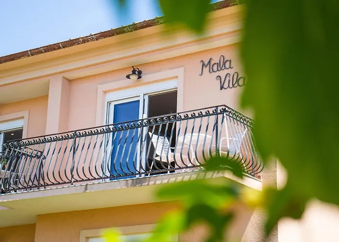 Διαμέρισμα Mala *